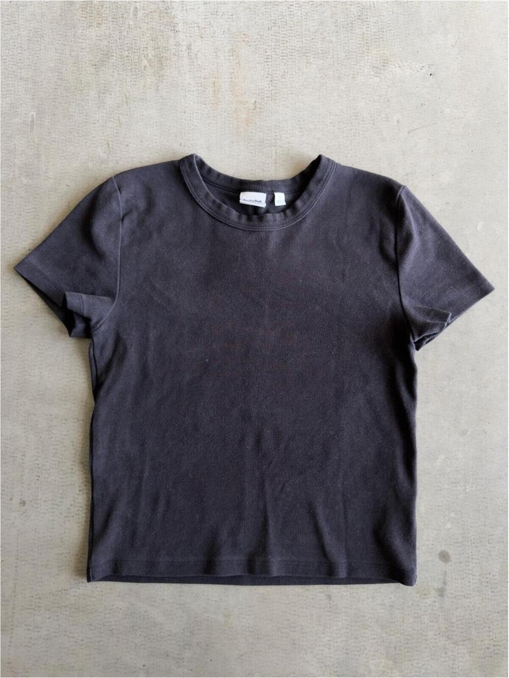 Sunday Best / BestHug Little Ribbed T-Shirt / Black